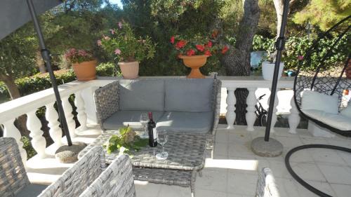 Okrug Donji Apartment | Two-room Apartment LIDIJA with terrace and parking