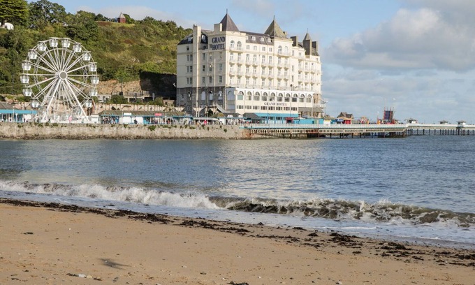 Llandudno Cottage | Ty Arth