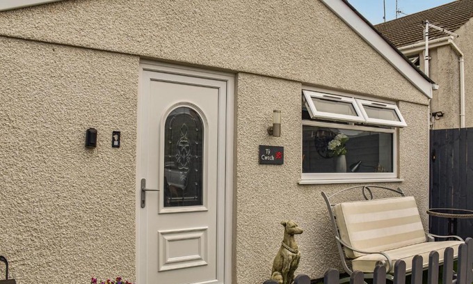 Porthcawl House | Ty Cwtch