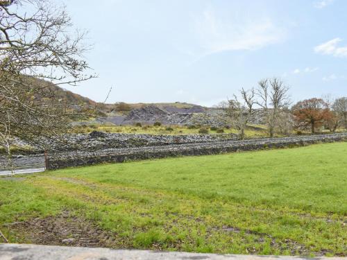 Nantlle House | Ty Mawr 2 - Uk36549