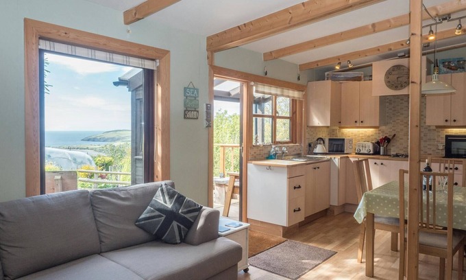 Newport Cottage | Ty Pren, Newport - Two Bedroom Cottage, Sleeps 4