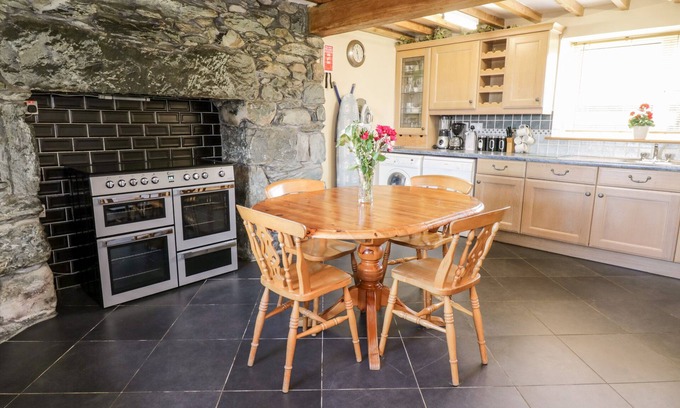 Dyffryn Ardudwy Cottage | Tyddyn