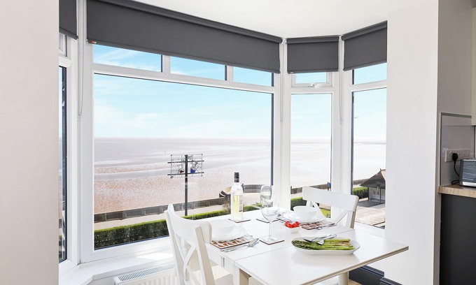 Cleethorpes Apartment | TYME Suites on Kingsway