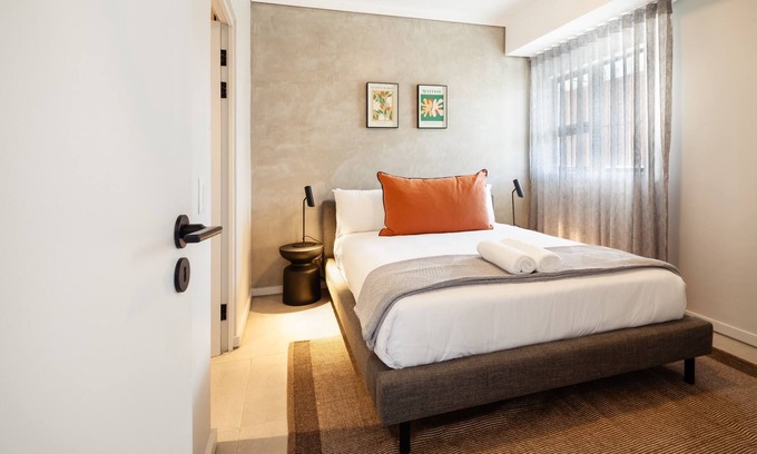 Umhlanga Ridge Apartment | Tyne Aparthotel l Steam Room l Pool