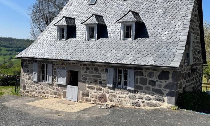 Raulhac House | Typical Auvergne house