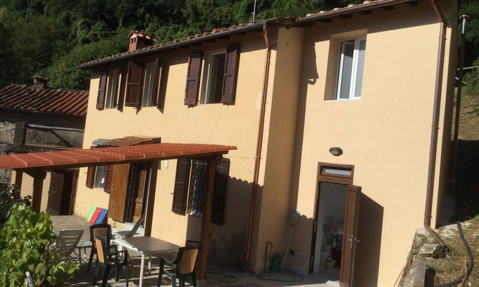Pescaglia Cottage | Typical Tuscan house near the famous walled town of Lucca