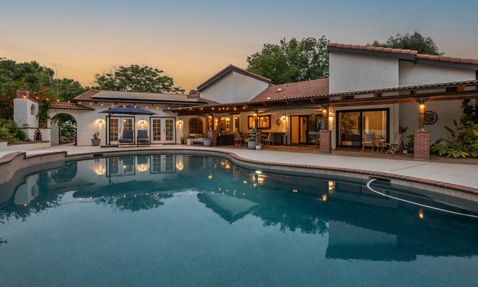 Kit Carson House | Ultimate Escape: GameRoom, EV Charger, Pool & Spa