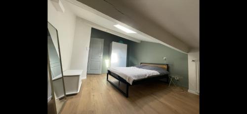 Macon Bed & Breakfast | Une chambre double ou une suite parentale dans appartement cosy-chic