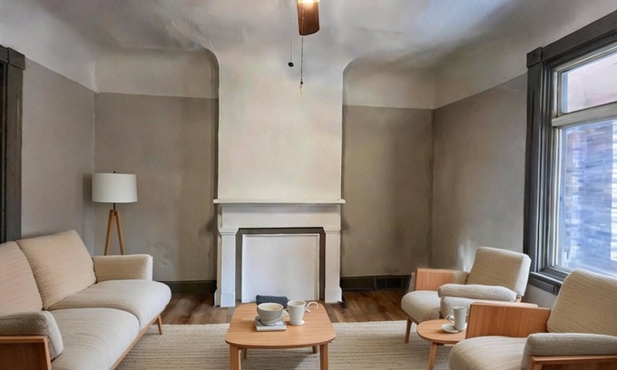 East Liberty House | Unfurnished Beautifully Renovated Spacious 6-bedroom house in Highland Park