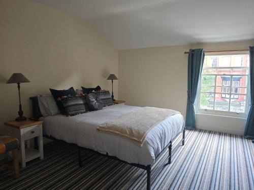 Llanidloes Hotel | Unicorn Hotel Llanidloes