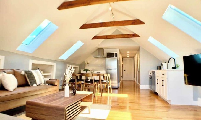 Arlington Apartment | Unique Cathedral Ceiling Condo W/D, Parking