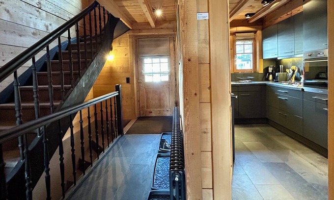 Villars-sur-Ollon Ski Chalet | Unique, High-design & Spacious 6-bedrooms Chalet in Villars centre!