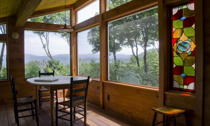Warren House | Unique mountain side home 1 mile from Sugarbush Ski & Golf Resort