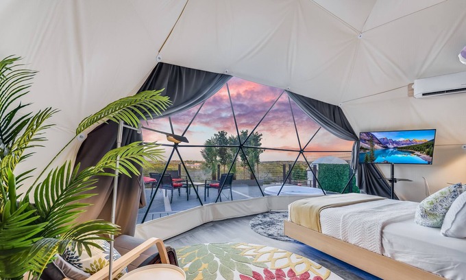Lago Vista Resort | Unique & Plush Eco-Glamping Resort in TX Hill country!