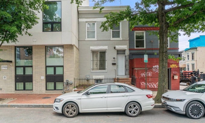 Pleasant Plains Condo | Unit #1 - 1-bedroom condo in amazing Washington Close to Howard University,