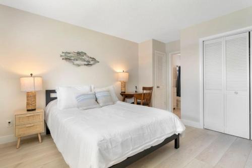 Croissant Park Apartment | Unit 2 Perfect Studio in the Heart of Fort Lauderdale