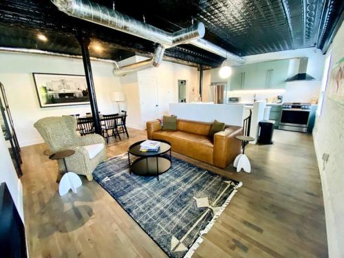Charlevoix Apartment | Unit C, The Kroger Lofts