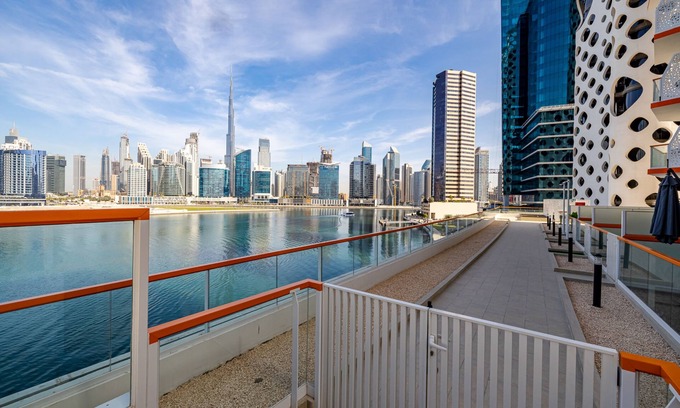 Business Bay Apartment | Unlock Waters Edge