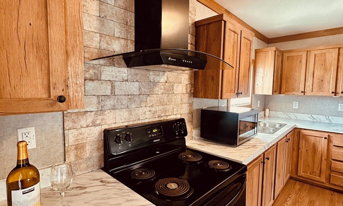 Wauchula House | Unwind in Wauchula at this Cozy Mobile Home