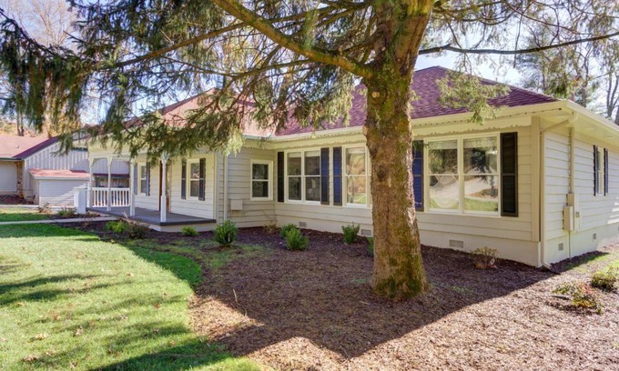 Helen Apartment | Upcountry Inn - Rooms