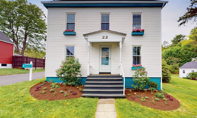 Bath House | Updated, dog-friendly home with two living areas, firepit, washer/dryer, & patio