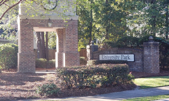 North Charleston House | UPDATED: Great Location in the Heart of Charleston, SC. Welcome Travelers!