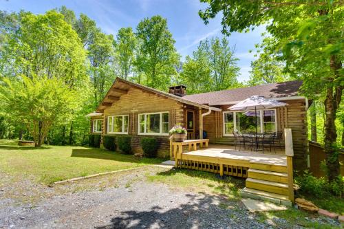 Jasper Apartment | Updated Mtn Cabin on 20 Acres with Large Waterfall