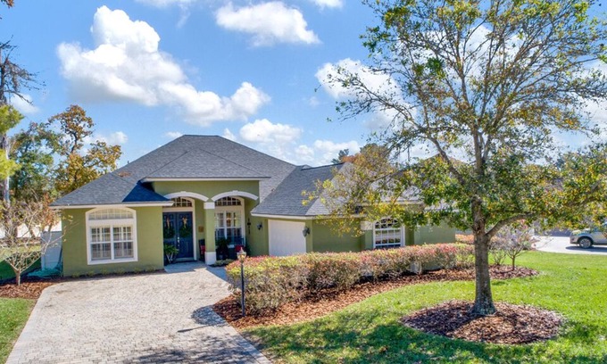 Sebring House | Upscale Home near Sebring International Raceway
