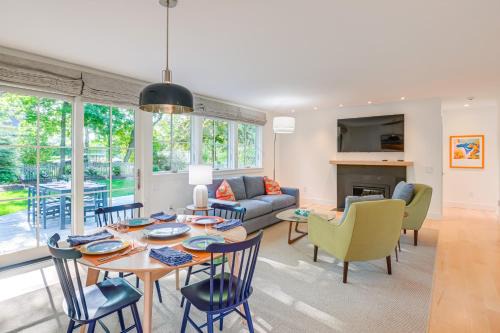 Southwest Harbor House | Upscale Southwest Harbor Retreat - Dog Friendly!