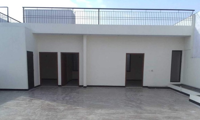 Saddar Town House | Upscale, spacious living in a convenient location