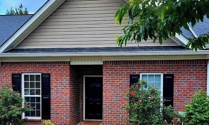Grovetown House | Upscale Townhome Close to I-20 and Ft. Gordon