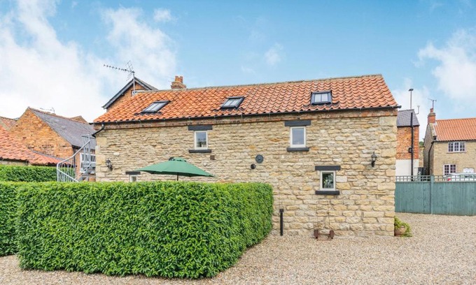 Snainton House | Upstairs Downstairs Cottage