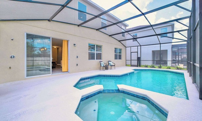 Kissimmee House | Upstay: Resort Oasis w/Pool & Hot Tub Near Disney
