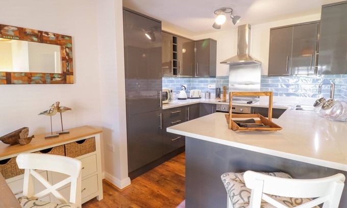 Llandudno Cottage | Uptown - Manhattan House