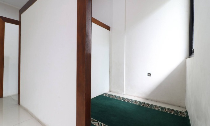 Kebayoran Lama Hotel | Uptown Residence Syariah Pondok Pinang