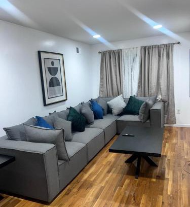 Jersey City Apartment | Urban beautiful home Jersey City 15 mins from NYC 15 mins from Newark airport