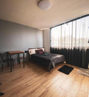 Ixtacalco Apartment | Urban Style Retreat, Rooftop Views, CDMX 4