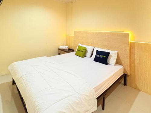 Oro Oro Ombo House | Urbanview Hotel Ling near Jawa Timur Park 2