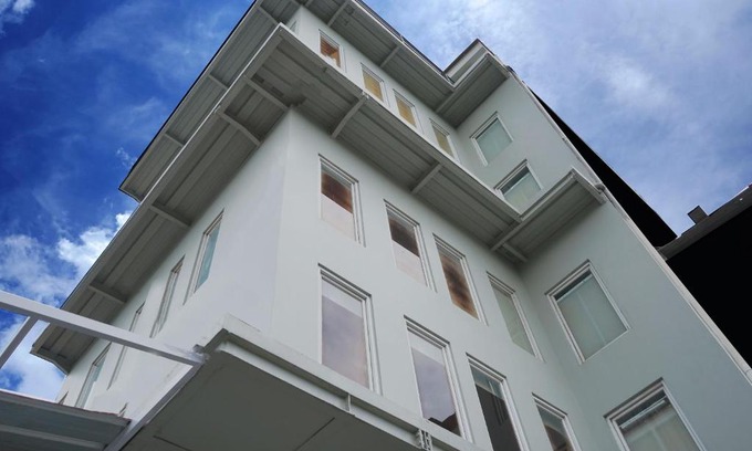 Grogol Utara House | UROOMS Senayan