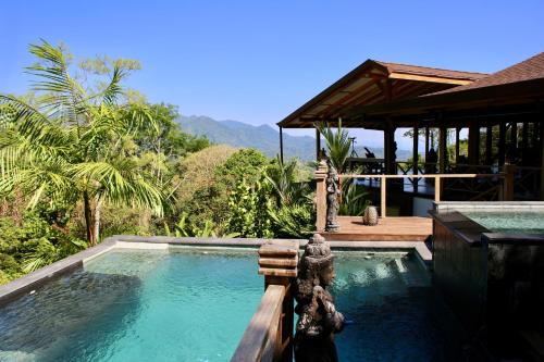 Ballena House | Uvita Bali Bosque Retreat