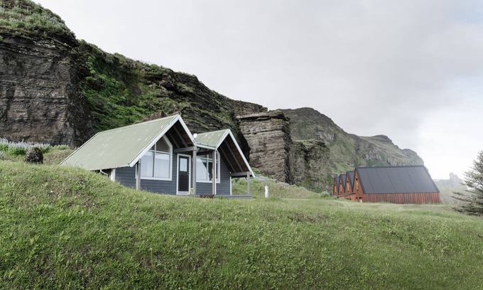 Myrdalshreppur House | Vík Cottages