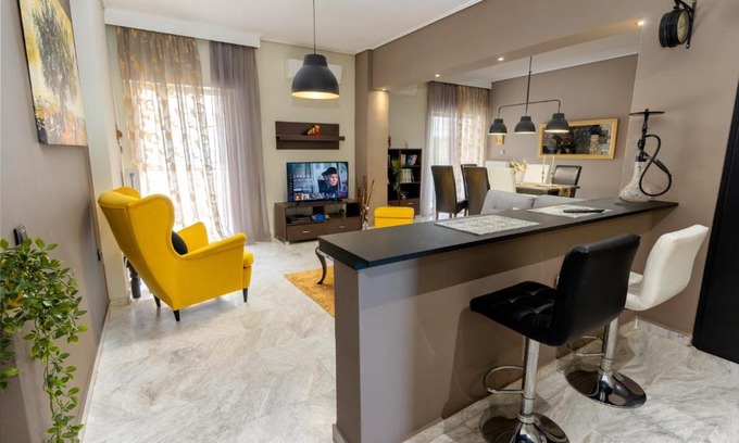 Trikala Apartment | V2 Guesthouse Trikala