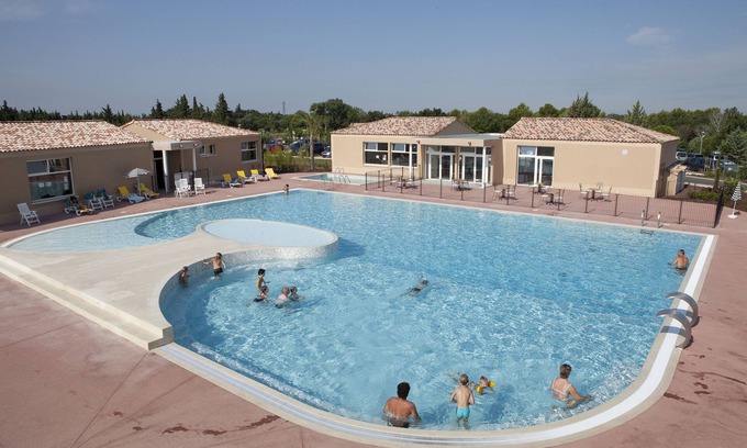 Aubignan House | Vacancéole - AUBIGNAN Les Demeures du Ventoux