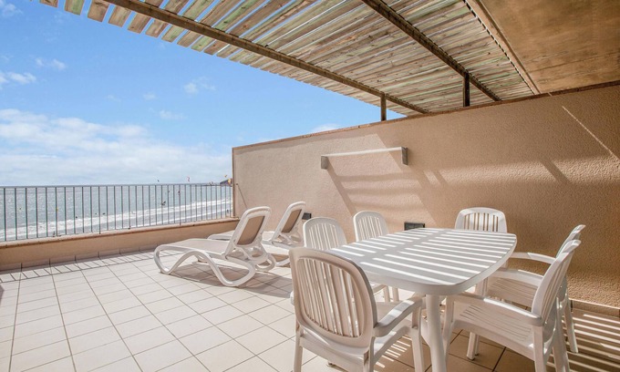 El Medano Apartment | Vacation Apartment "Casa Médano 18" with Sea & Mountain Views & Wi-Fi