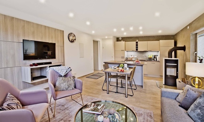 Hoehr-Grenzhausen Apartment | Vacation apartment/apartment for 2 guests with 65m² in Höhr-Grenzhausen (163493)