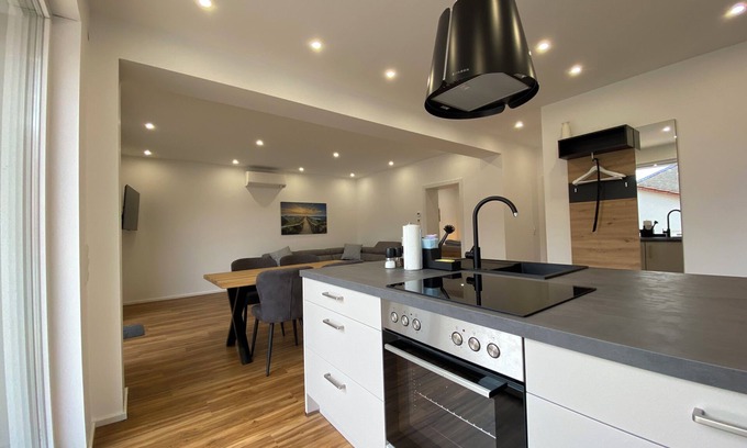 Nordheim a. Main Apartment | Vacation apartment Scheuring 1st floor north