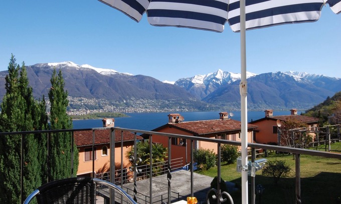 San Nazzaro Apartment | Vacation apartment/apartment for 2 guests with 45m² in Gambarogno (123076)