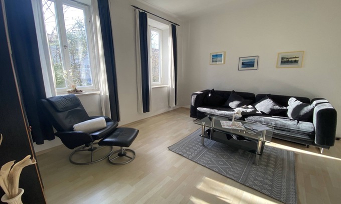 Bad Toelz Apartment | Vacation apartment Am Franziskanergarten "Apartment Scharfreuter" with balcony