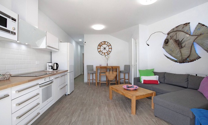 El Cotillo Apartment | Vacation Apartment 'Cotillo Esencia Tropical' with Private Terrace and Wi-Fi
