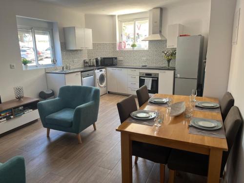 Portimao House | Vacation apartment - central Portimao